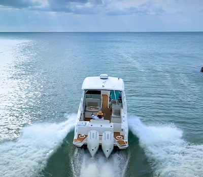 A Waterway Guide to Why Naples Is Best Explored by Boat